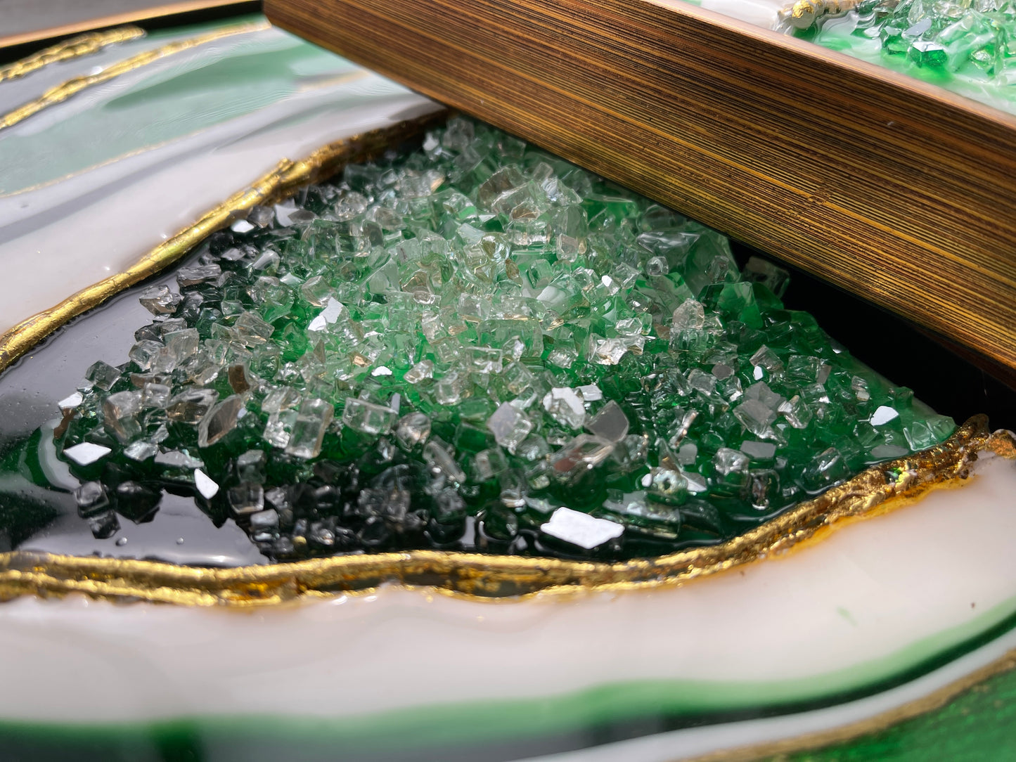 MALACHITE WALL ART