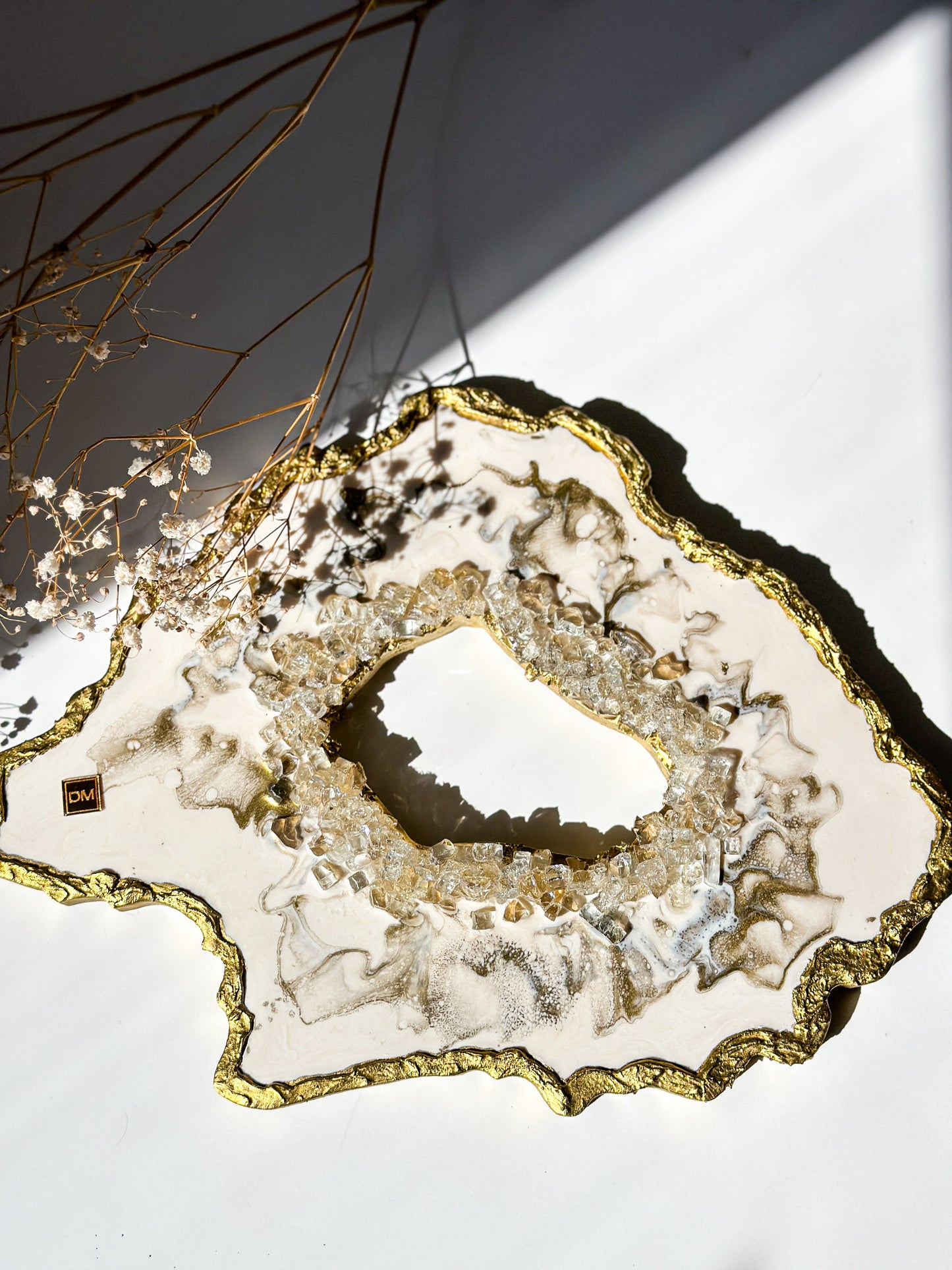 WHITE GOLD GEODE TRAY