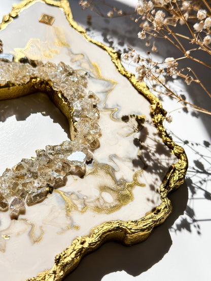 WHITE GOLD GEODE TRAY