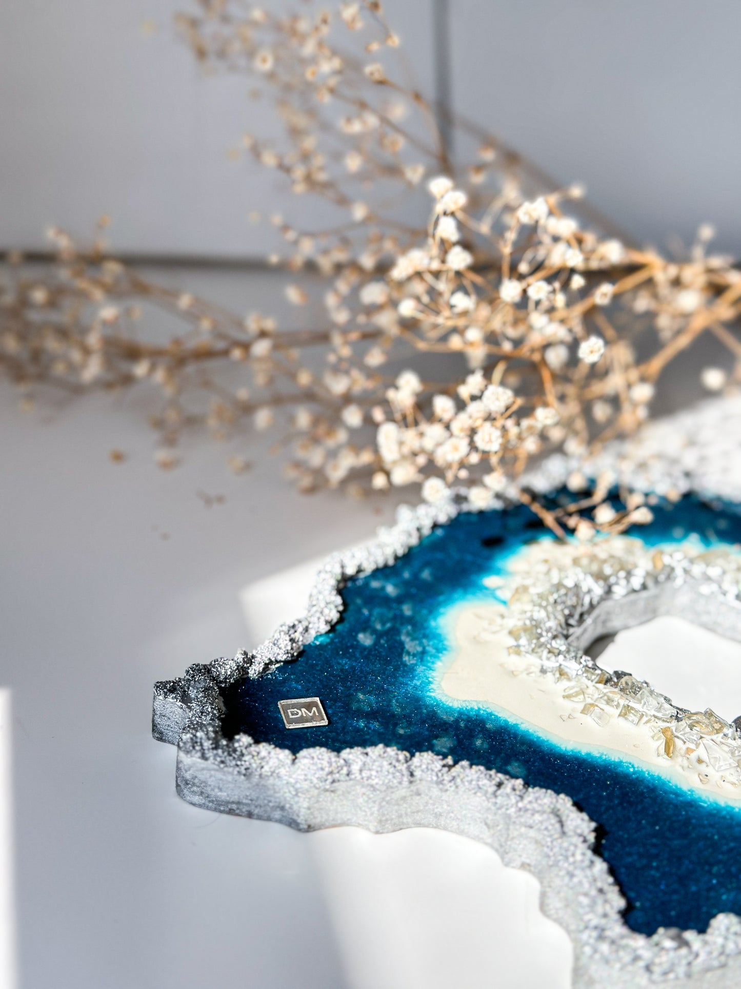 BLUE SILVER GEODE TRAY