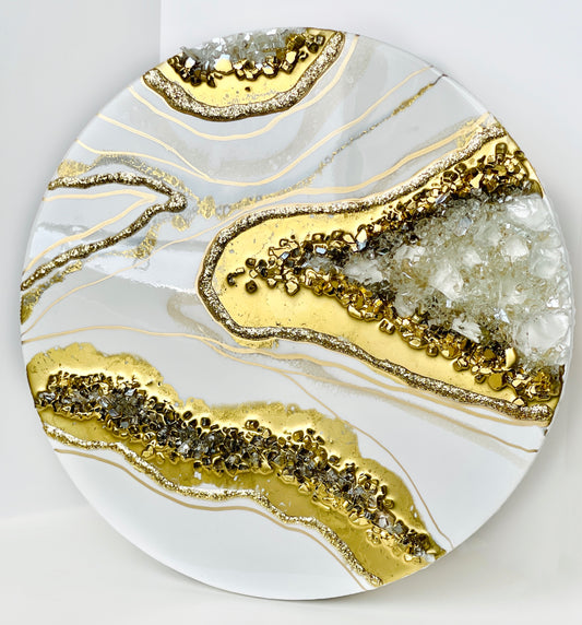 ROUND WHITE AND GOLD GEODE